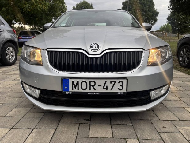 Skoda Octavia 1.6 CR TDI Elegance Magyar.242000...