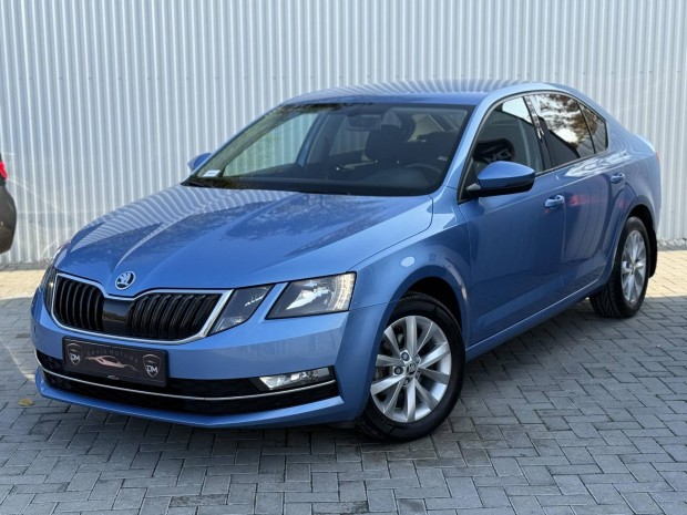 Skoda Octavia 1.6 CR TDI Style Navi.Carplay.PDC...