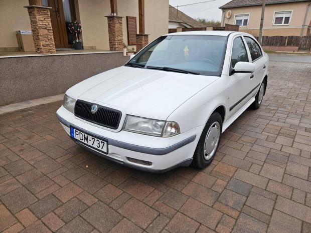 Skoda Octavia 1.6 GLX Friss Vezrls csere! Von...