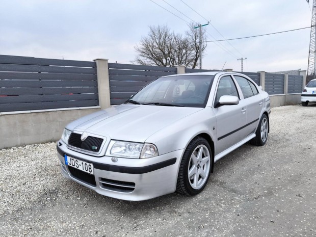 Skoda Octavia 1.8 Turbo RS Gyri Rs! Szp llap...