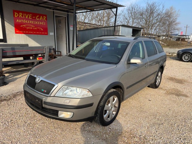 Skoda Octavia 1.9 PD TDi Elegance DSG DPF Szerv...