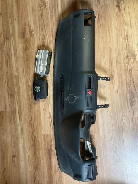 Skoda Octavia 1 l�gzs�k szett