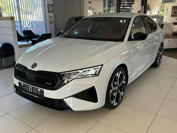 Skoda Octavia 2.0 TSI RS DSG Foglalzva !