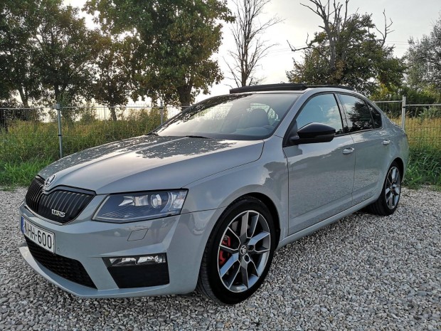 Skoda Octavia 2.0 TSI RS DSG Magyarországi.első...
