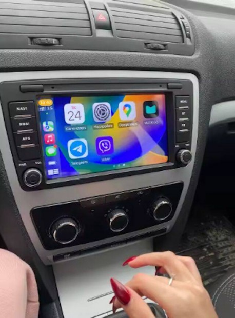 Skoda Octavia 2 Carplay Multimédia GPS Rádió Tolatókamerával