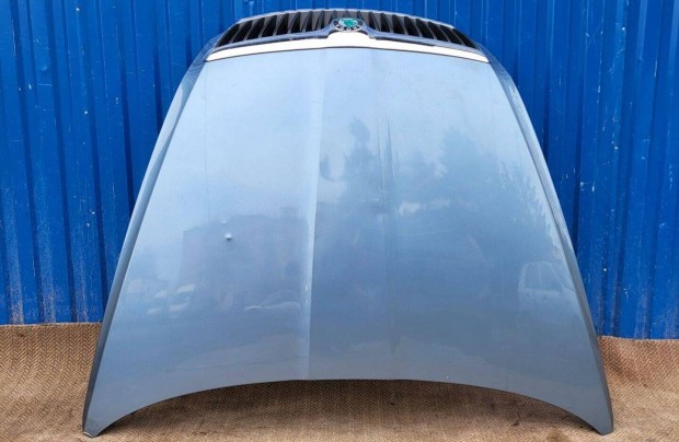 Skoda Octavia 2 II gyri motorhztet, htrcs facelift 2008-13