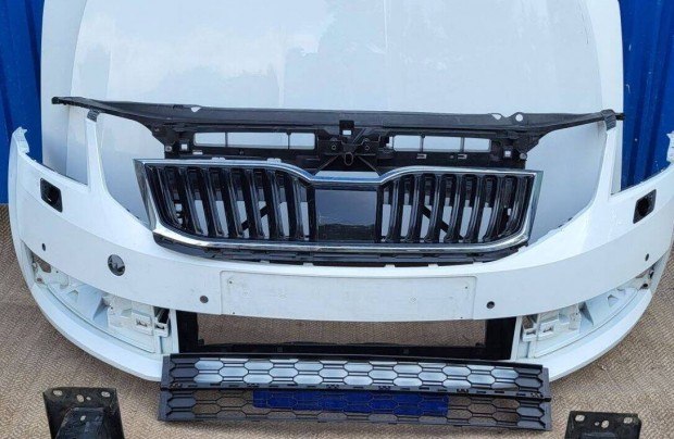 Skoda Octavia 3 III gyári 5E0853653C hűtőrács, díszrács, rács