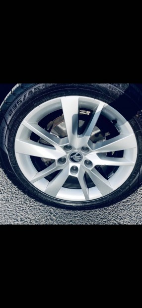 Skoda Octavia 3 gyri 17" garnitra 