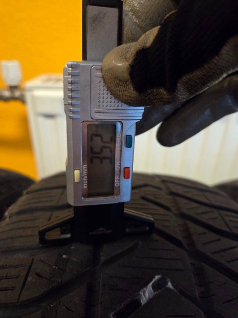 Skoda Octavia 3 tli gumi lemezfelnivel 3.5 mm