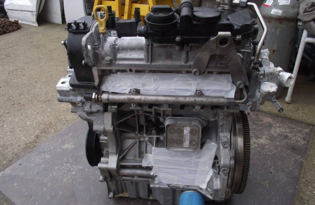 Skoda Octavia 4 1.5 TSI motor Dfy