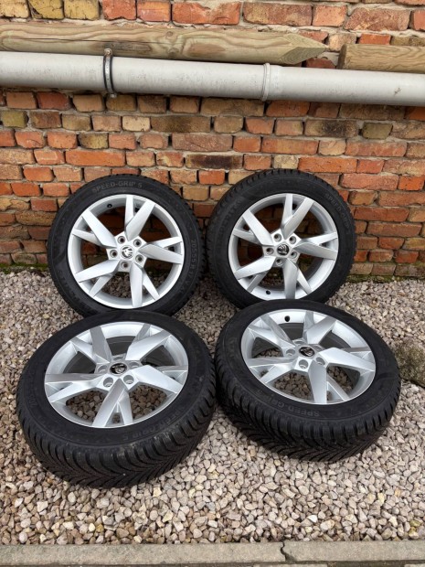 Skoda Octavia 4 Alufelniszett Lyra