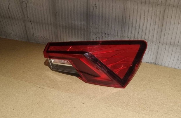 Skoda Octavia 4 IV Jobb hts kls lmpa 5E3945208