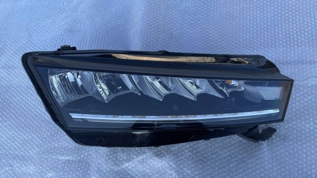 Skoda Octavia 4 IV jobb els led fnyszr 5E4941016