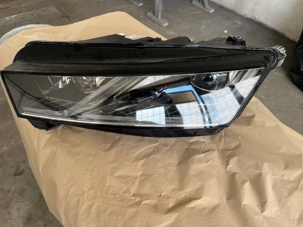 Skoda Octavia 4 full led fnyszr, karosszria alkatrszek