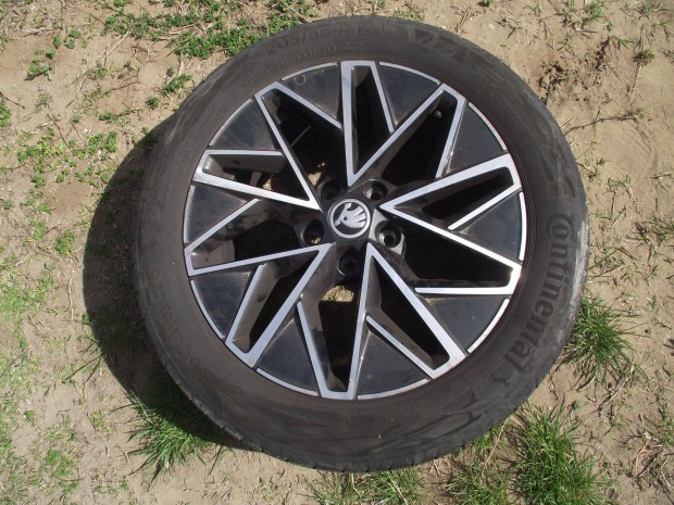 Skoda Octavia 4 gyári 16" alufelni Pulsar 3 db 5E3601025L gumi nélkül