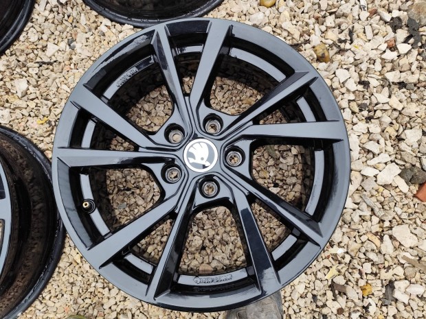 Skoda Octavia 4 gyri alufelni 5x112 17"