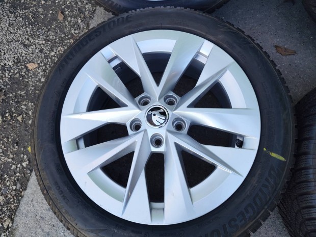 Skoda Octavia 4 gyri alufelni 5x112 17"
