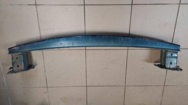 Skoda Octavia 4 h�ts� l�kh�r�t� merev�t�