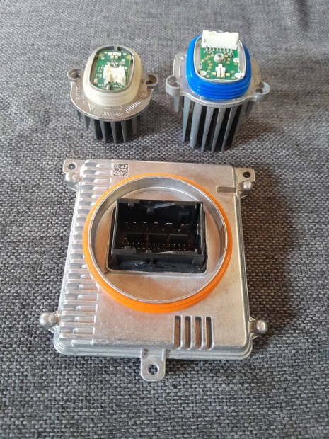 Skoda Octavia 4 led vezrl s trafo