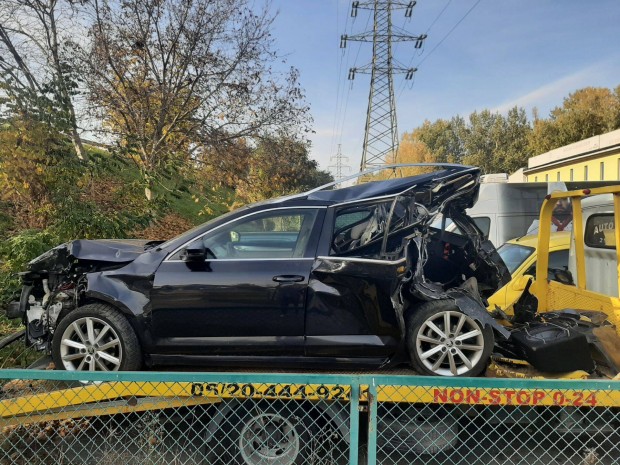 Skoda Octavia BUD 1.4 benzines motor feljts utn 250000 km el elad