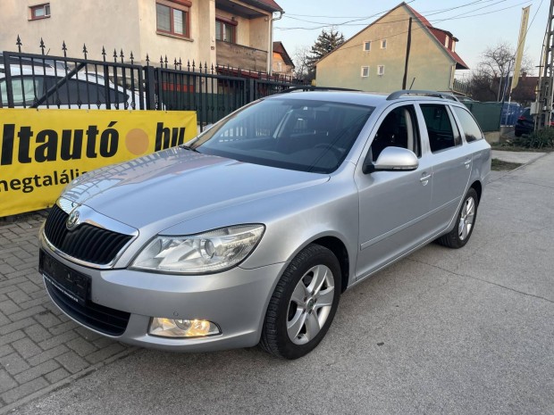 Skoda Octavia Combi 1.2 TSI Elegance Tempomat/�...