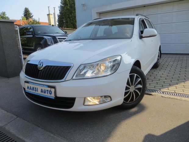 Skoda Octavia Combi 1.4 Clever Magyarországi!Hó...