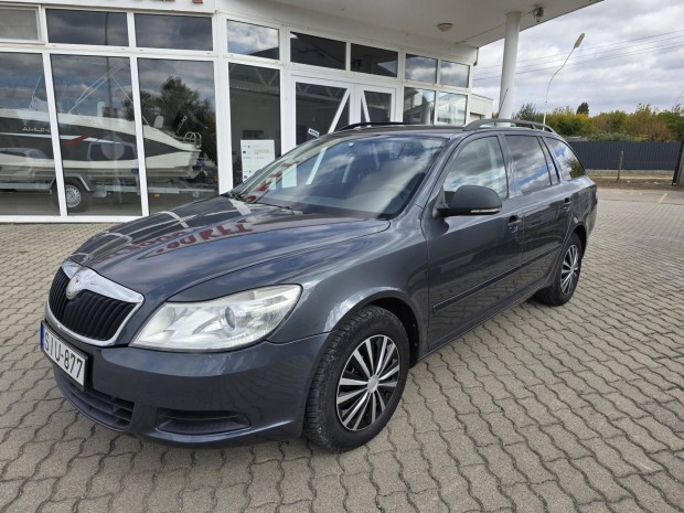 Skoda Octavia Combi 1.4 TSI Ambiente Sz�nes �ri...