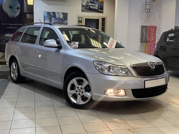 Skoda Octavia Combi 1.4 TSI Elegance 1v Garancia