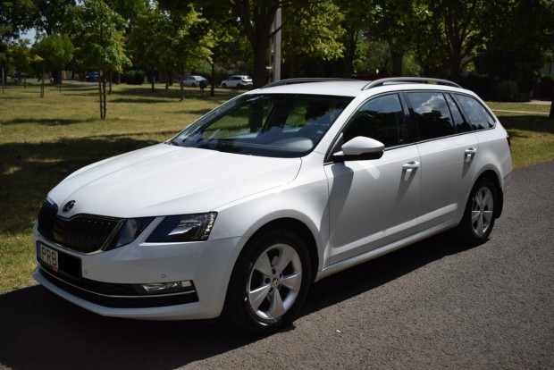 Skoda Octavia Combi 1.4 TSI Style Magyar! 2 Év...