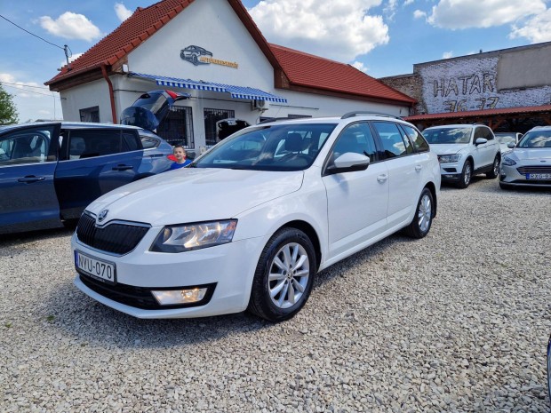 Skoda Octavia Combi 1.4 TSI Style Magyarországi...