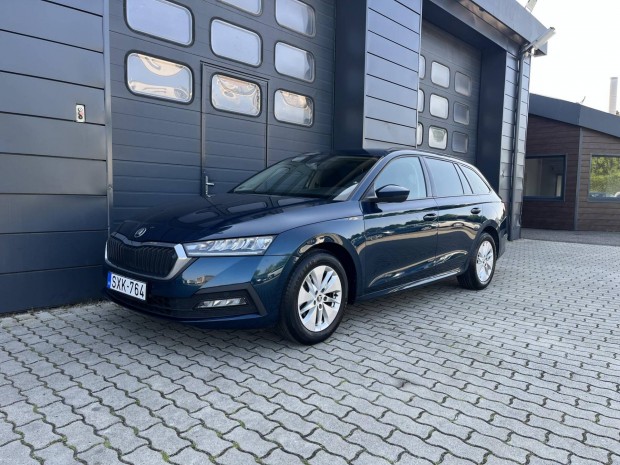 Skoda Octavia Combi 1.5 TSI ACT Ambition Szervi...