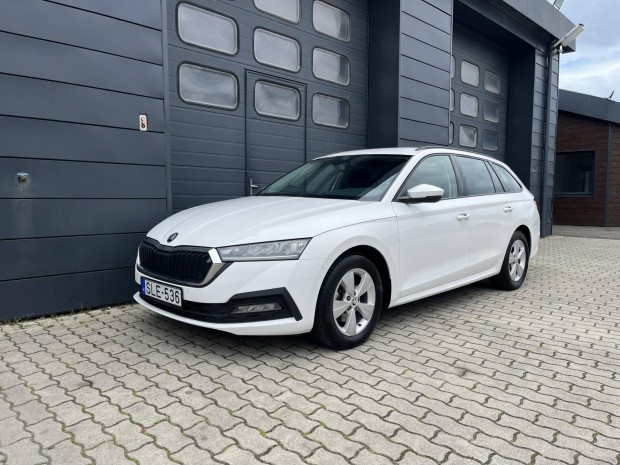 Skoda Octavia Combi 1.5 TSI ACT Ambition Szervi...