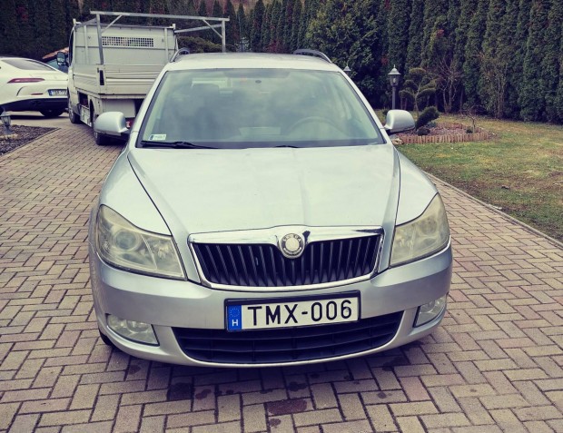 Skoda Octavia Combi 1.6 Ambiente Benzin - Gáz!!!