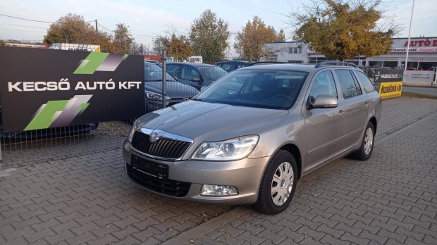 Skoda Octavia Combi 1.6 Ambiente Vezetett SZERV...