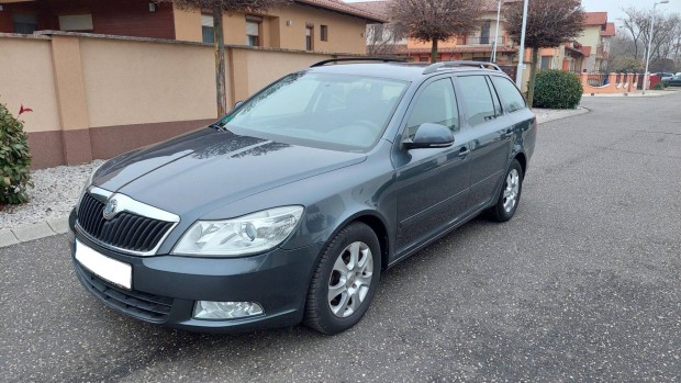 Skoda Octavia Combi 1.6 Business Automata Klima...