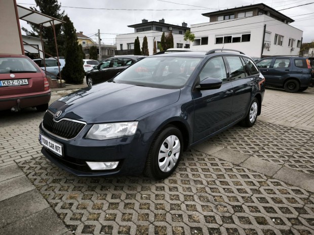Skoda Octavia Combi 1.6 CR TDI Ambition