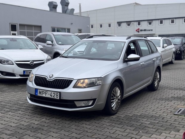 Skoda Octavia Combi 1.6 CR TDI Ambition Klima.T...