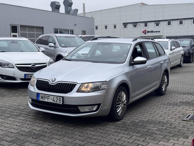 Skoda Octavia Combi 1.6 CR TDI Ambition Klima.T...