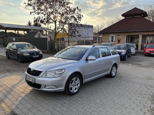 Skoda Octavia Combi 1.6 CR TDI Elegance DPF