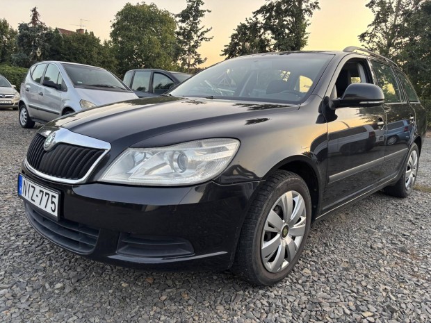 Skoda Octavia Combi 1.6 CR TDI Greenline DPF AK...
