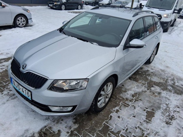 Skoda Octavia Combi 1.6 CR TDI Style 1.Tulajdon...