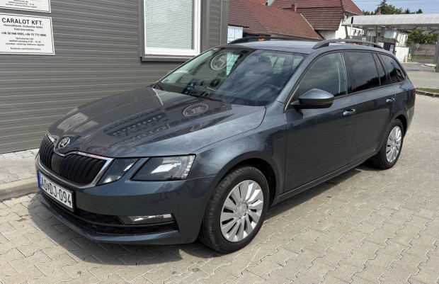 Skoda Octavia Combi 1.6 CR TDI Style 2 kulcs. t...