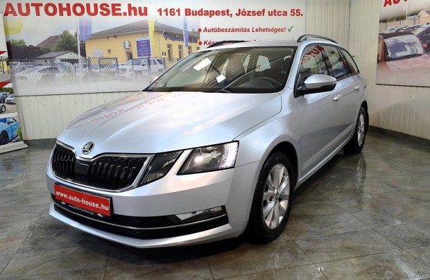 Skoda Octavia Combi 1.6 CR TDI Style 4.479.000...