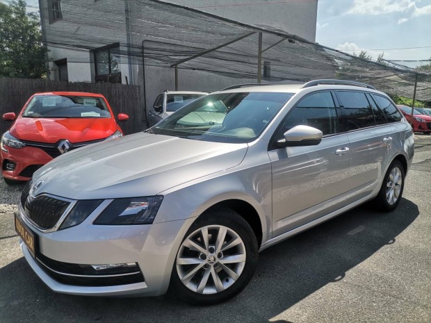 Skoda Octavia Combi 1.6 CR TDI Style Digit Klím...