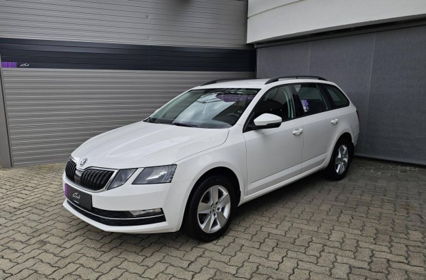 Skoda Octavia Combi 1.6 CR TDI Style Garanciával!