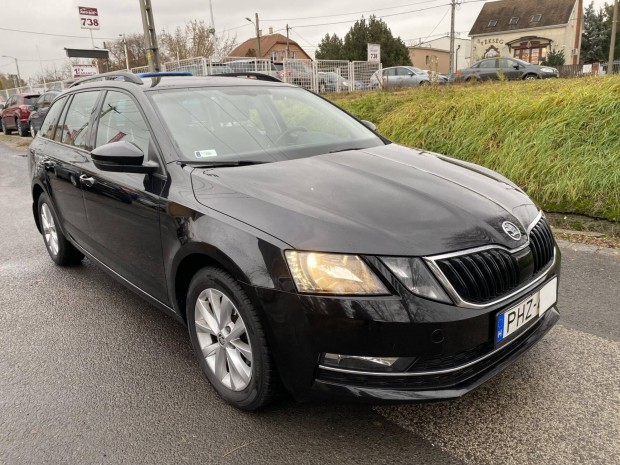 Skoda Octavia Combi 1.6 CR TDI Style Magyar! AK...