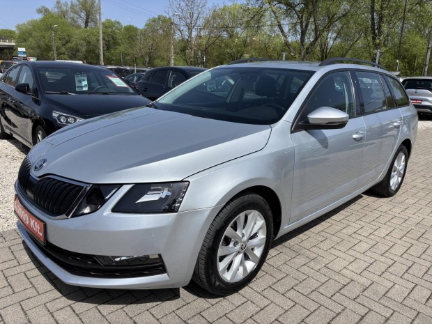 Skoda Octavia Combi 1.6 CR TDI Style Megkímélt...