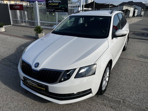 Skoda Octavia Combi 1.6 CR TDI Style Moi.! Megk...