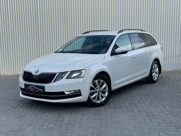 Skoda Octavia Combi 1.6 CR TDI Style Navi.Carpl...