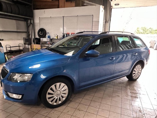 Skoda Octavia Combi 1.6 CR TDI Style Navi.l.f...